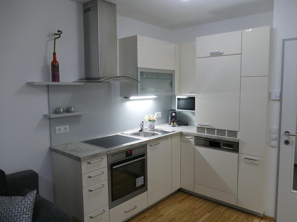 Chads City Apartment mit Tiefgarage Graz Exterior foto